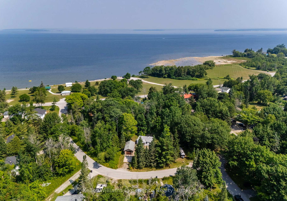 180184-silver-birch-crescent-tay-ontario-s12557838