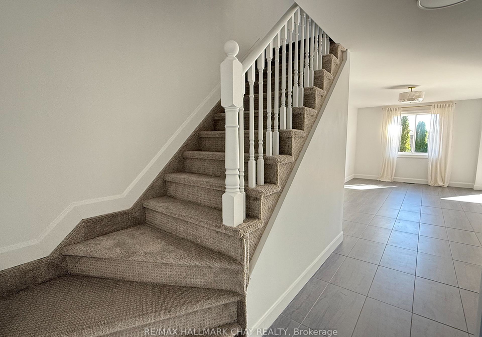 137-courtney-crescent-barrie-ontario-s12558182