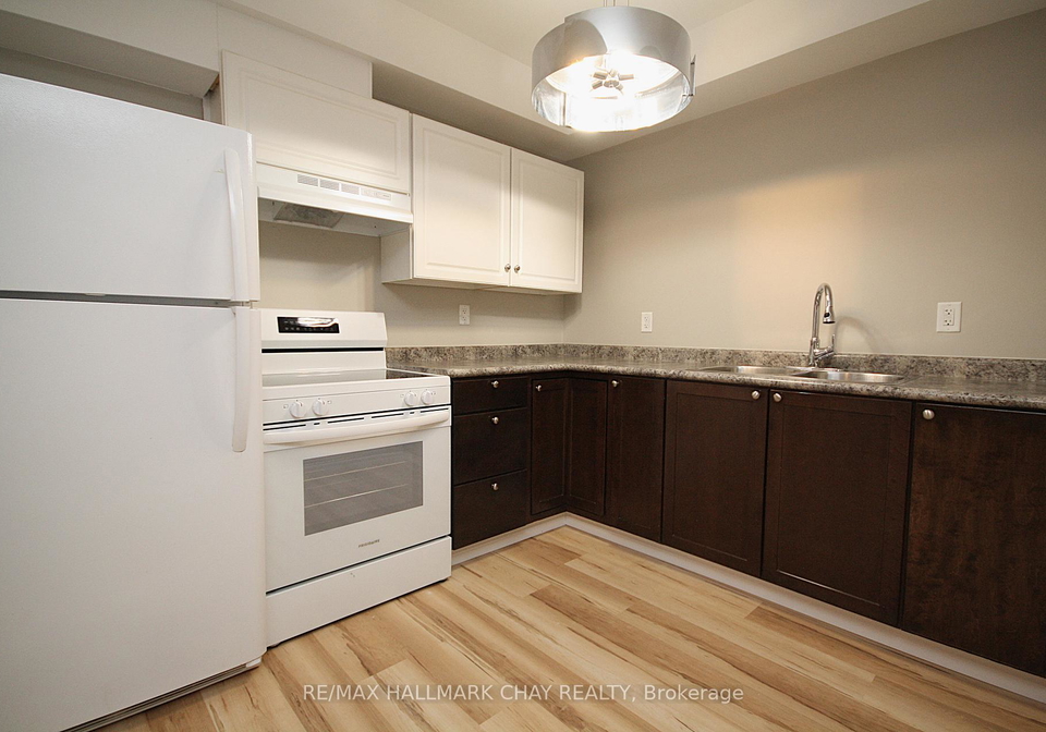 36-porritt-street-barrie-ontario-s12561144