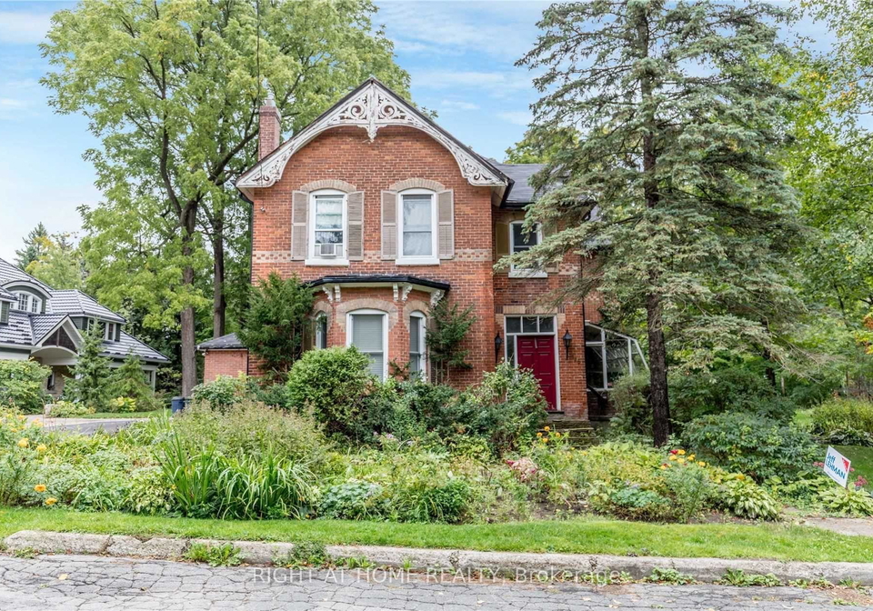 133-135-mulcaster-street-barrie-ontario-s12562336