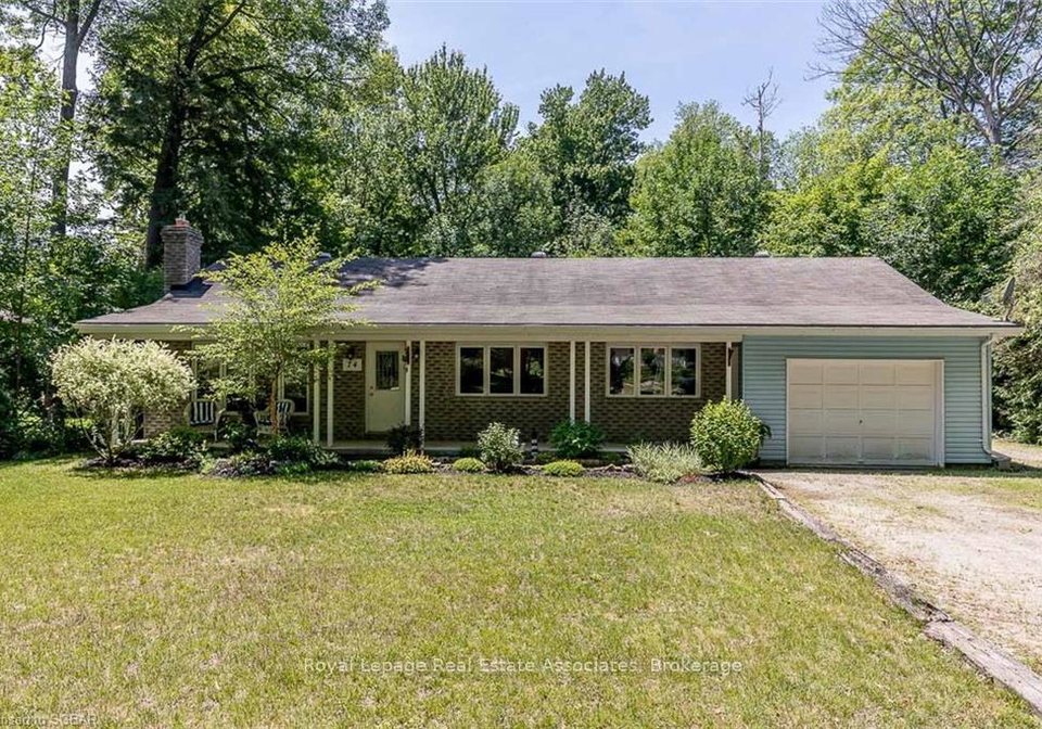 74-moreau-parkway-tiny-ontario-s12566872