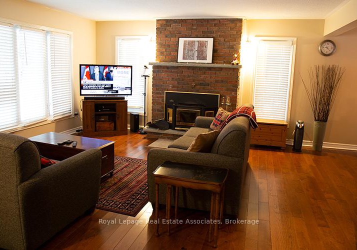 74-moreau-parkway-tiny-ontario-s12566872