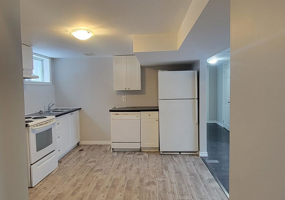 830-birchwood-drive-midland-ontario-s12567114
