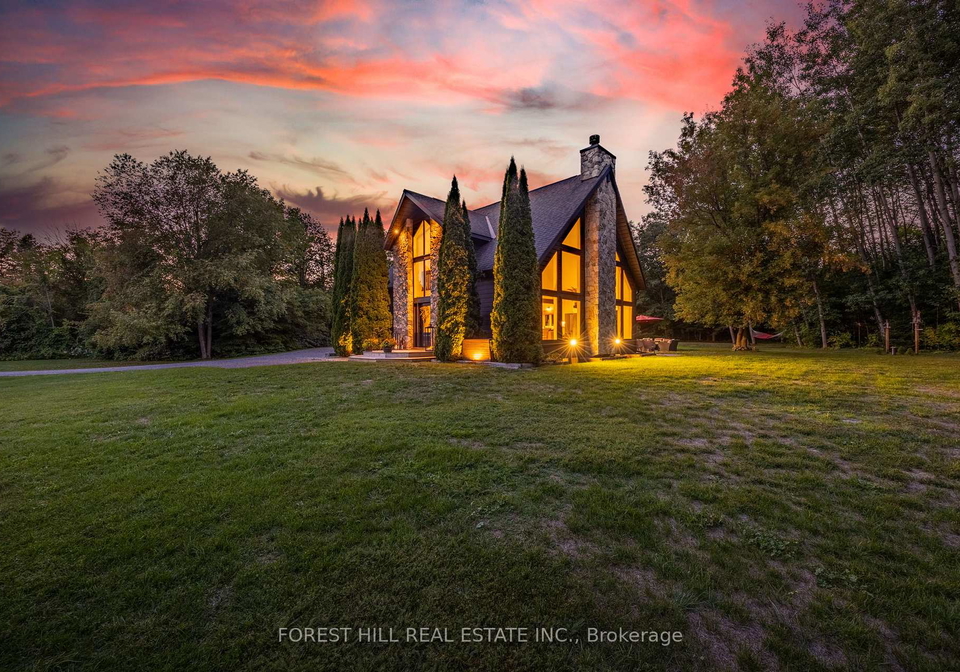 3328-flos-road-6-w-springwater-ontario-s12568754