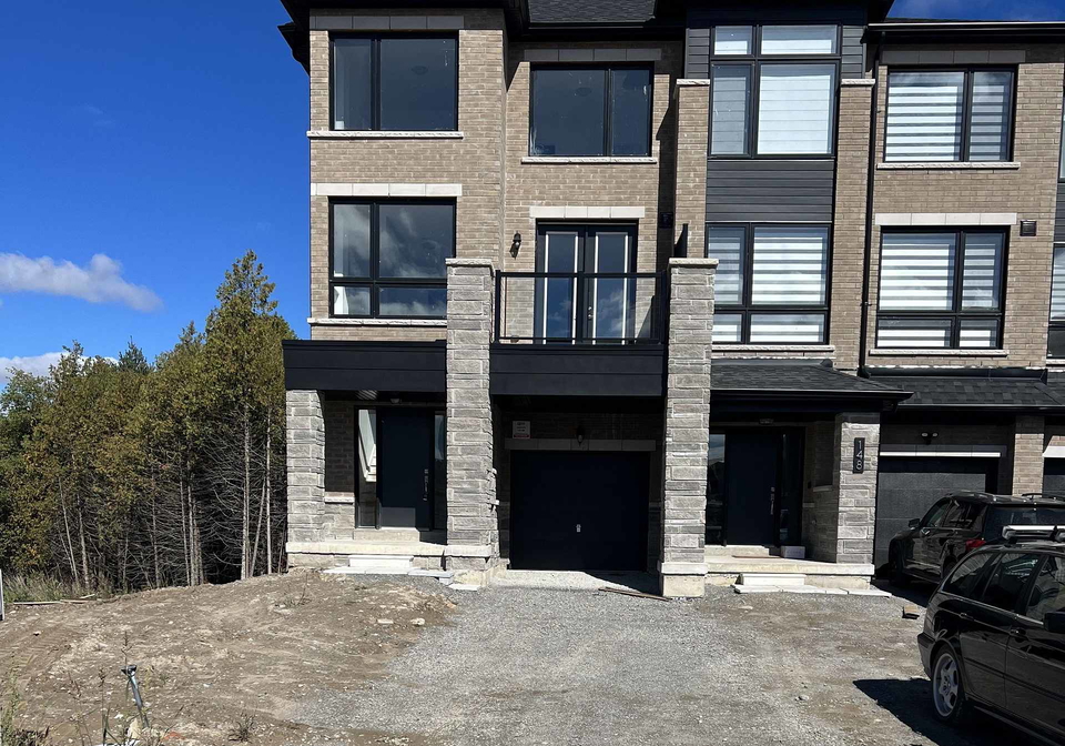 150-blue-forest-crescent-barrie-ontario-s12570828
