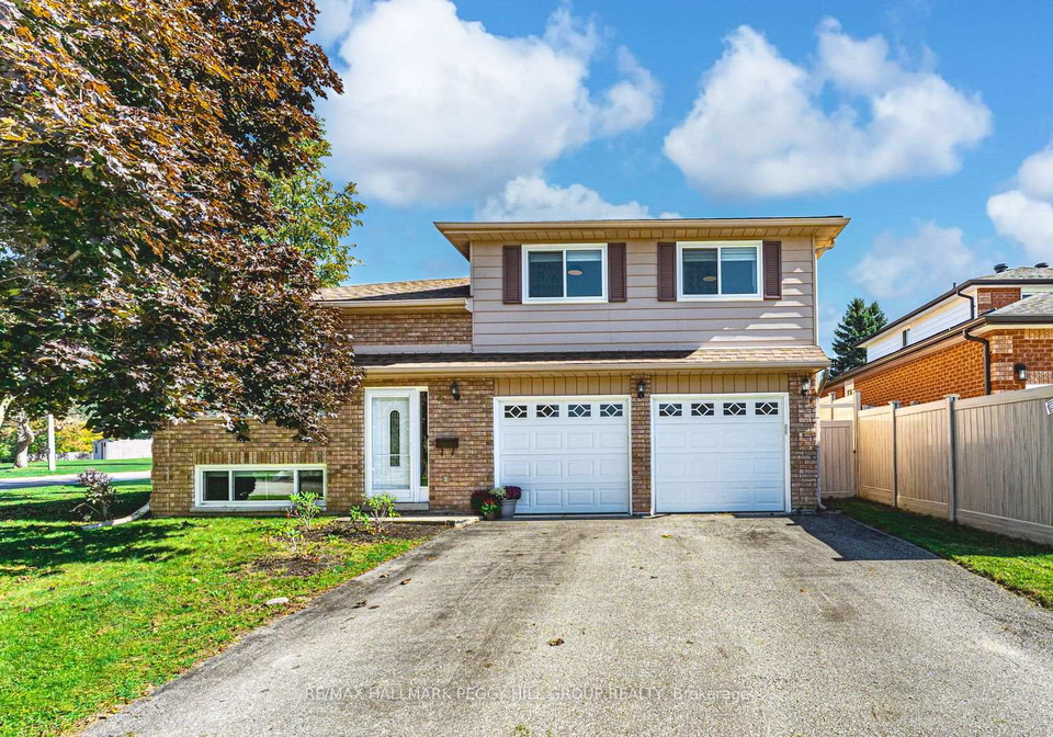 2-carmichael-court-orillia-ontario-s12572978