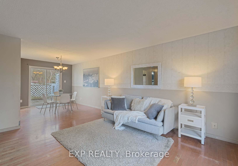 310-crawford-street-barrie-ontario-s12573470