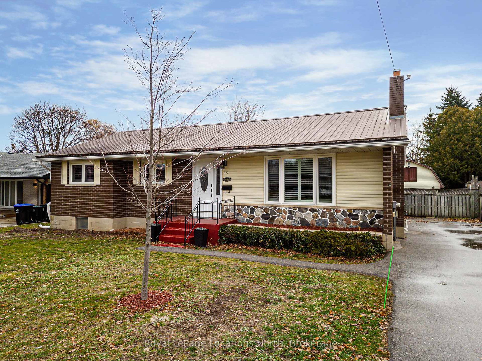 35-walnut-street-collingwood-ontario-s12575196
