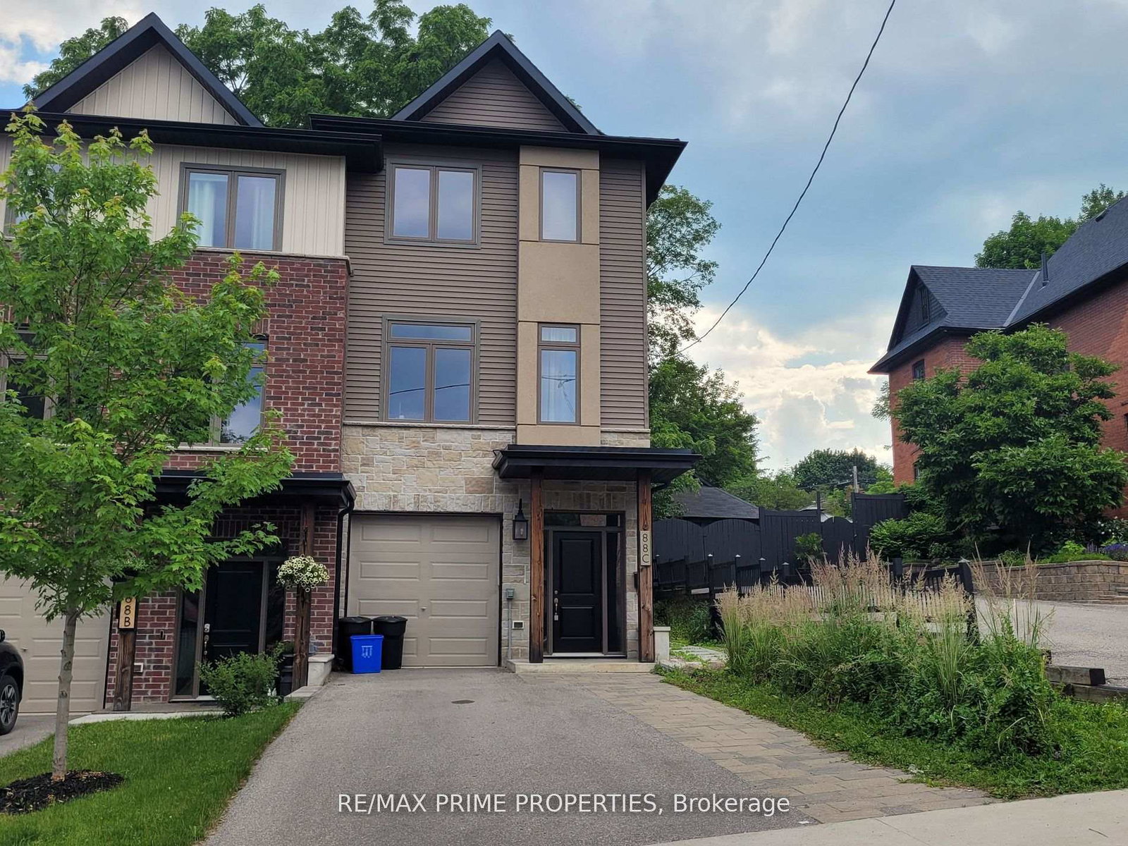 88-clapperton-street-barrie-ontario-s12578264