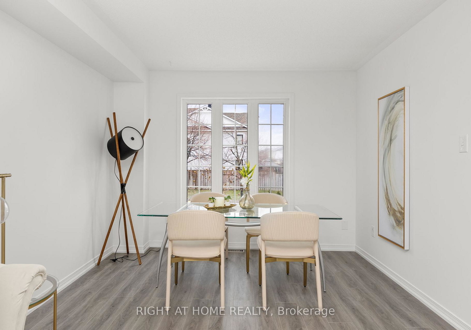 8-diana-way-barrie-ontario-s12581872