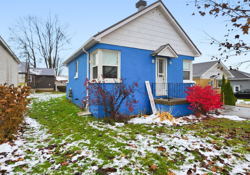 318-west-street-n-orillia-ontario-s12583956