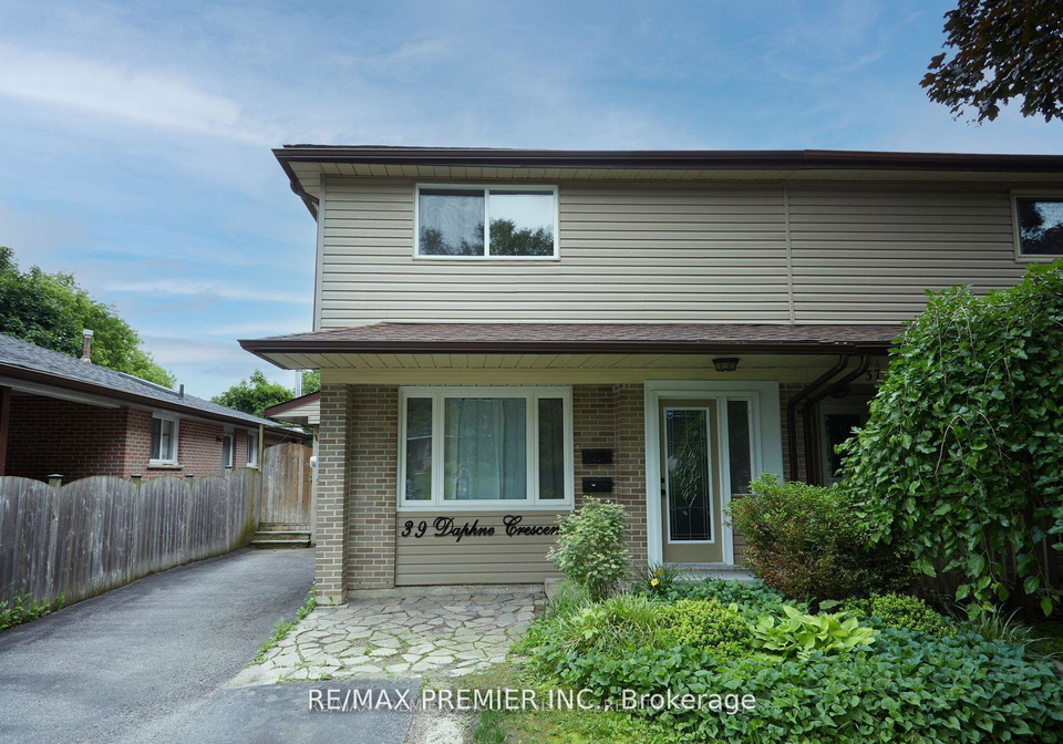39-daphne-crescent-barrie-ontario-s12584930