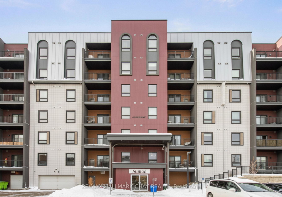 4-spice-way-barrie-ontario-s12586252