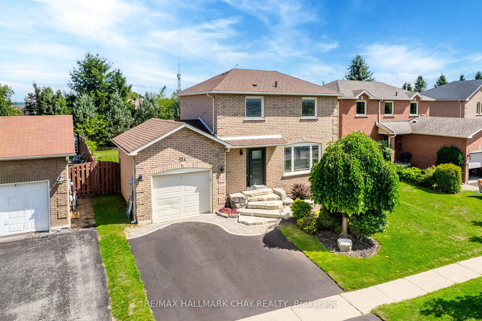 124-brown-street-barrie-ontario-s12587732