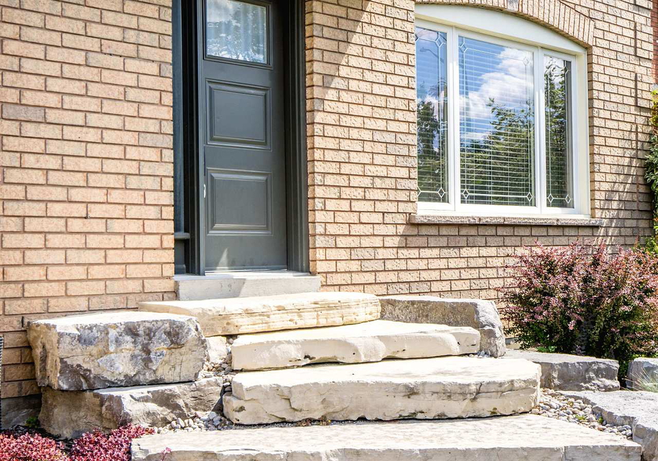 124-brown-street-barrie-ontario-s12587732