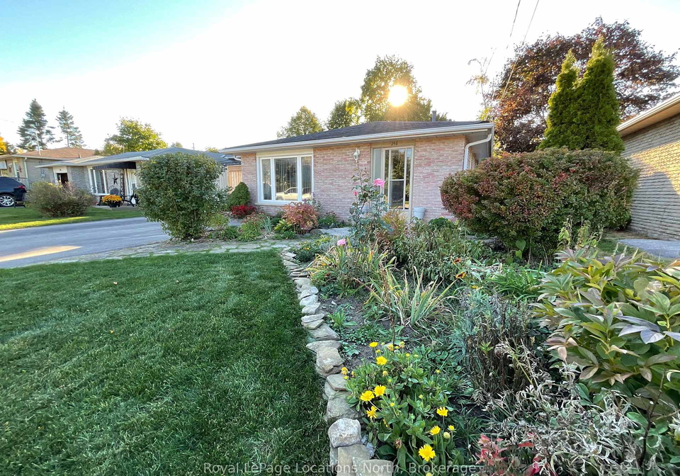 248-eric-street-clearview-ontario-s12588966