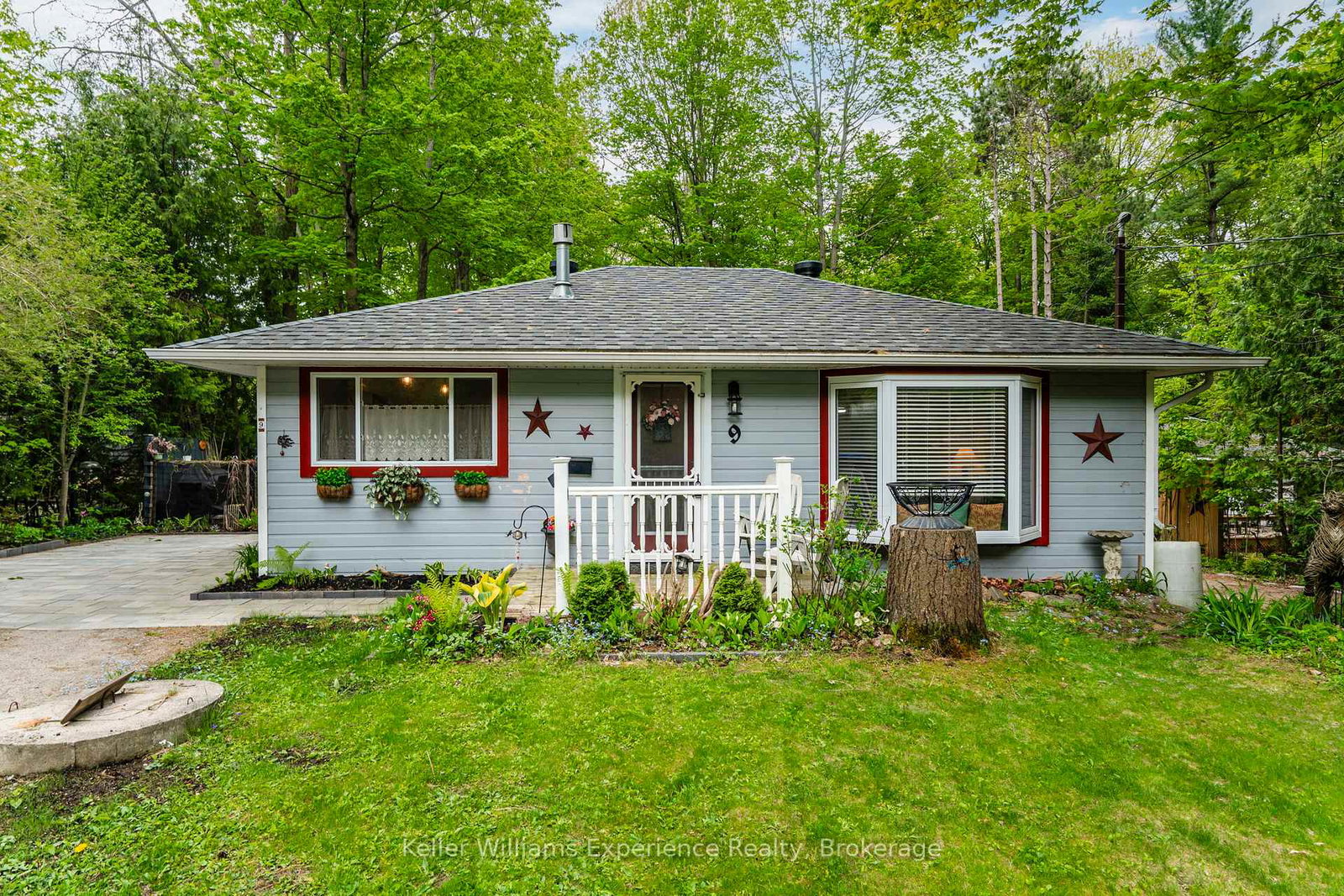 9-harras-avenue-tiny-ontario-s12589394