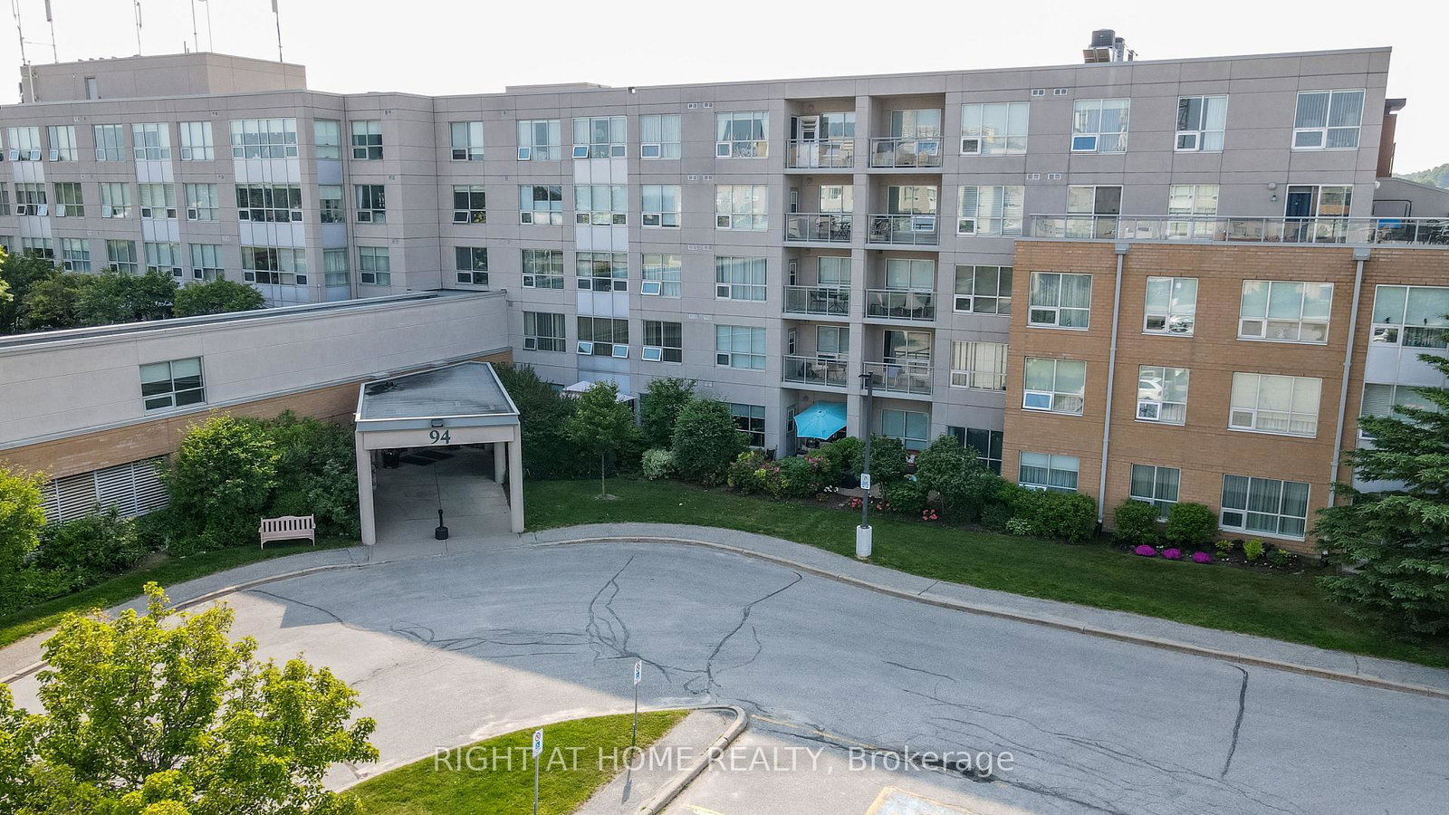 94-dean-avenue-barrie-ontario-s12591182