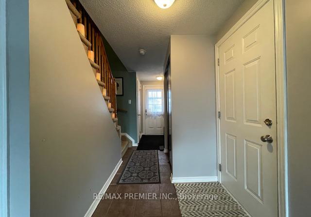 105-courtney-crescent-barrie-ontario-s12591398
