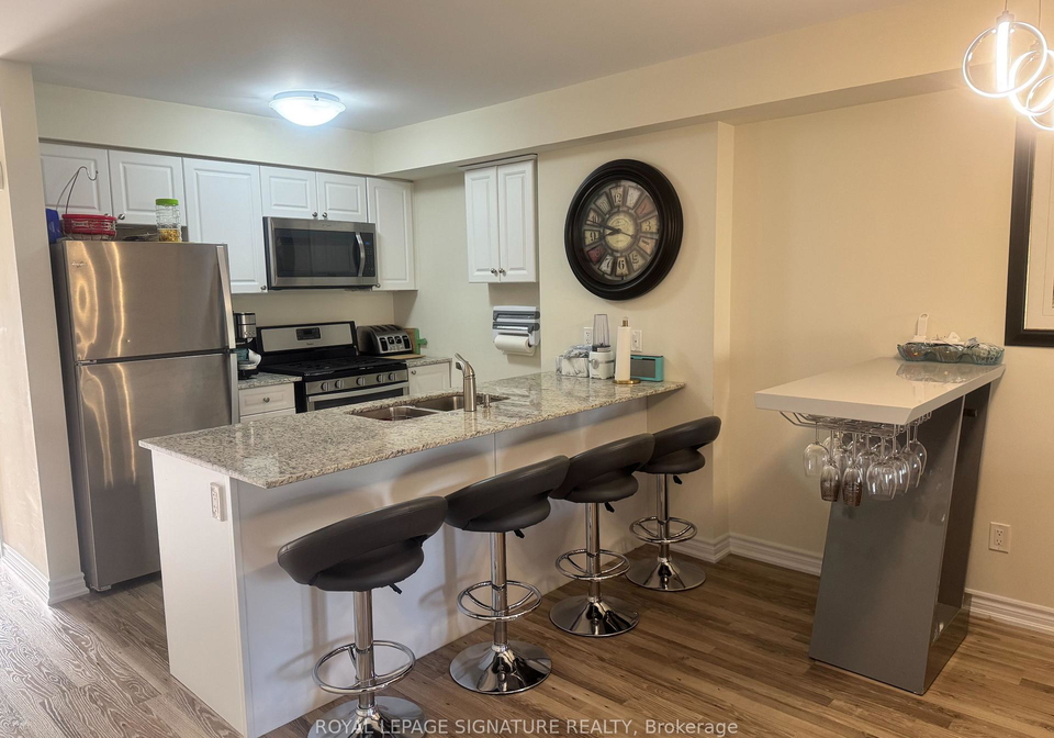 2-cove-court-collingwood-ontario-s12591768