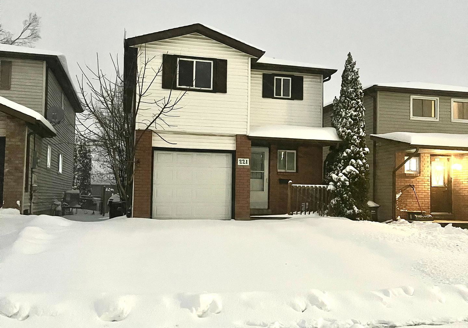221-hickling-trail-barrie-ontario-s12592102