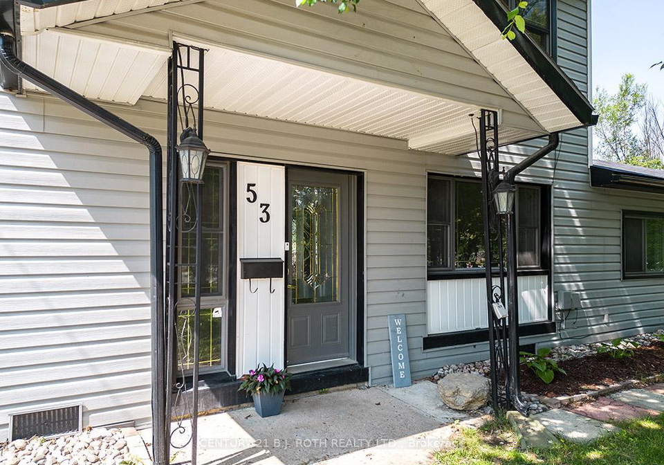 53-collins-street-collingwood-ontario-s12596574