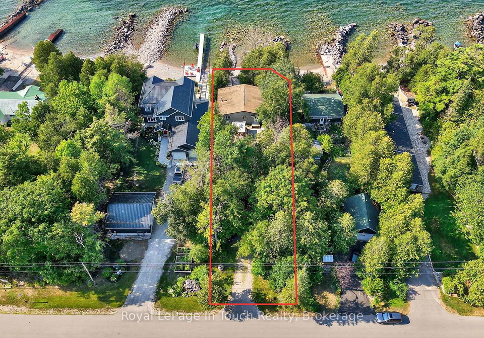 2519-champlain-road-tiny-ontario-s12596844