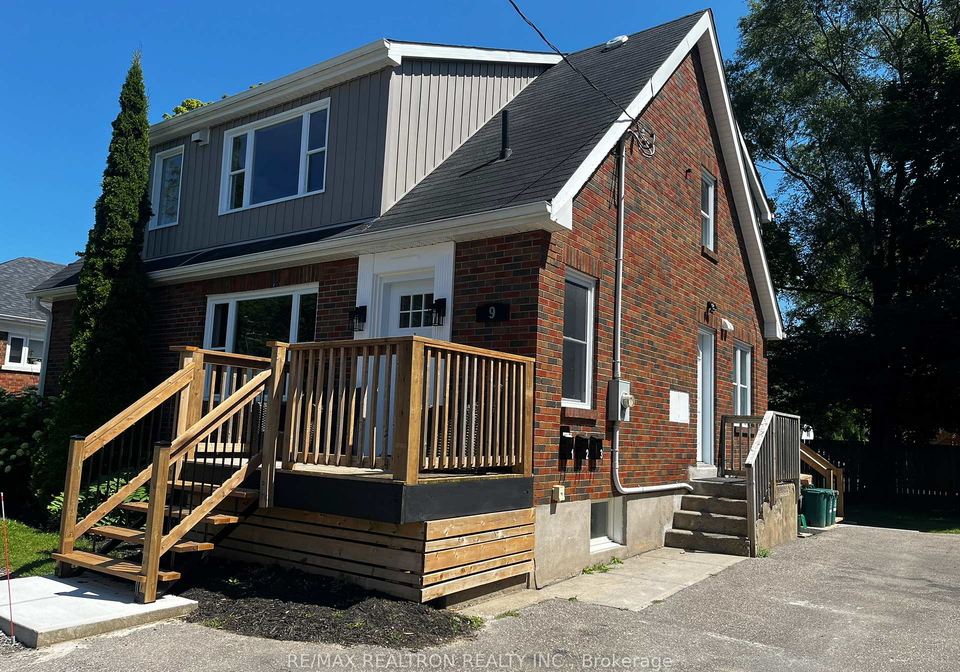 9-gunn-street-barrie-ontario-s12597260