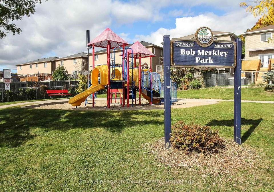 126-southwinds-crescent-midland-ontario-s12598506