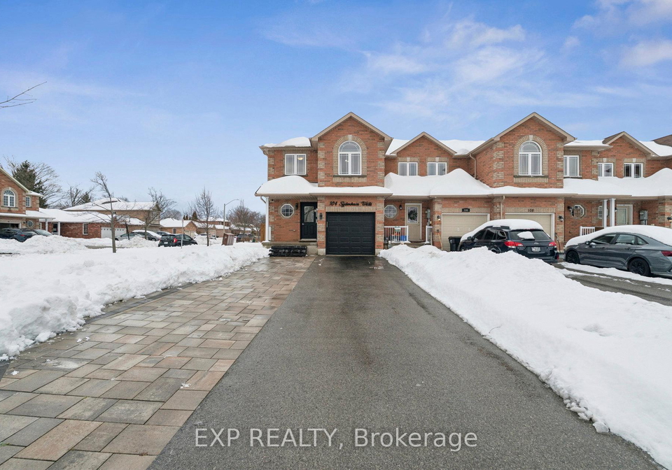 104-sydenham-wells-barrie-ontario-s12600274