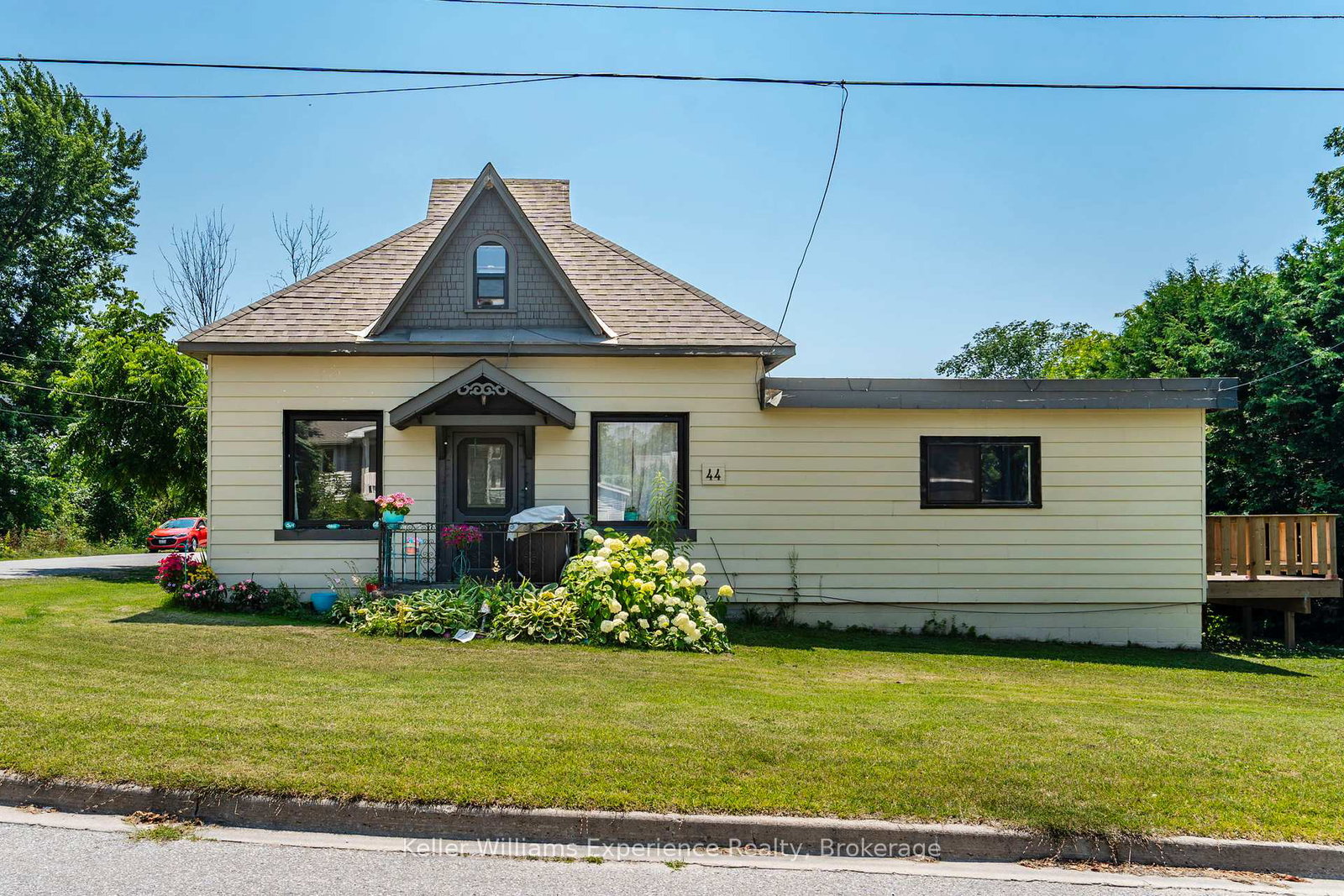 44-yeo-street-penetanguishene-ontario-s12603918