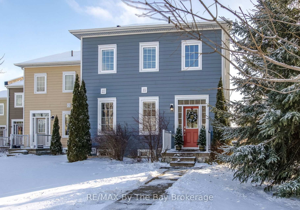 60-providence-way-wasaga-beach-ontario-s12603928
