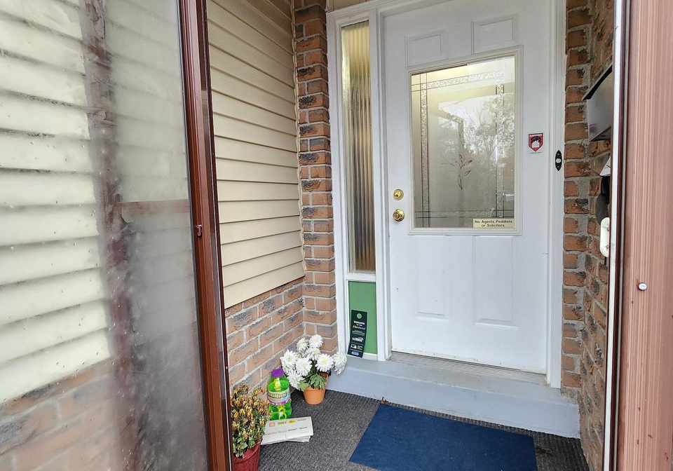 63-bronte-crescent-barrie-ontario-s12604514
