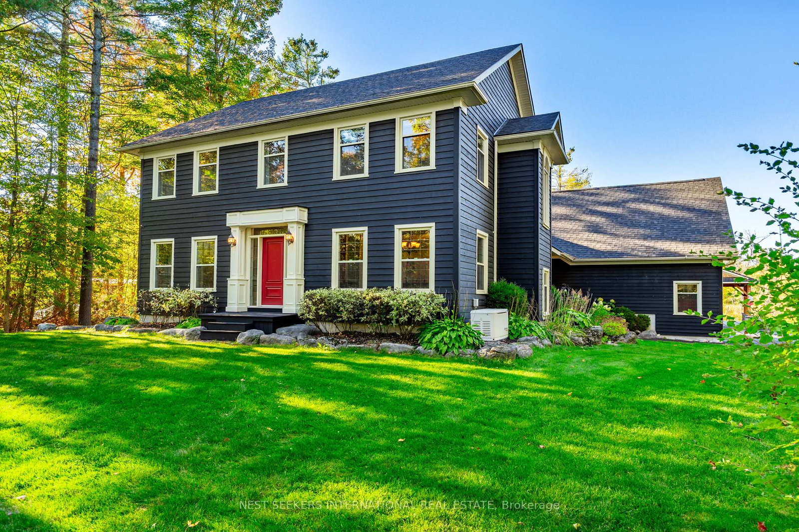 4146-forest-wood-drive-severn-ontario-s12605490