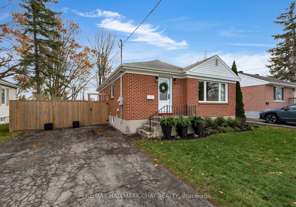 97-napier-street-barrie-ontario-s12605616