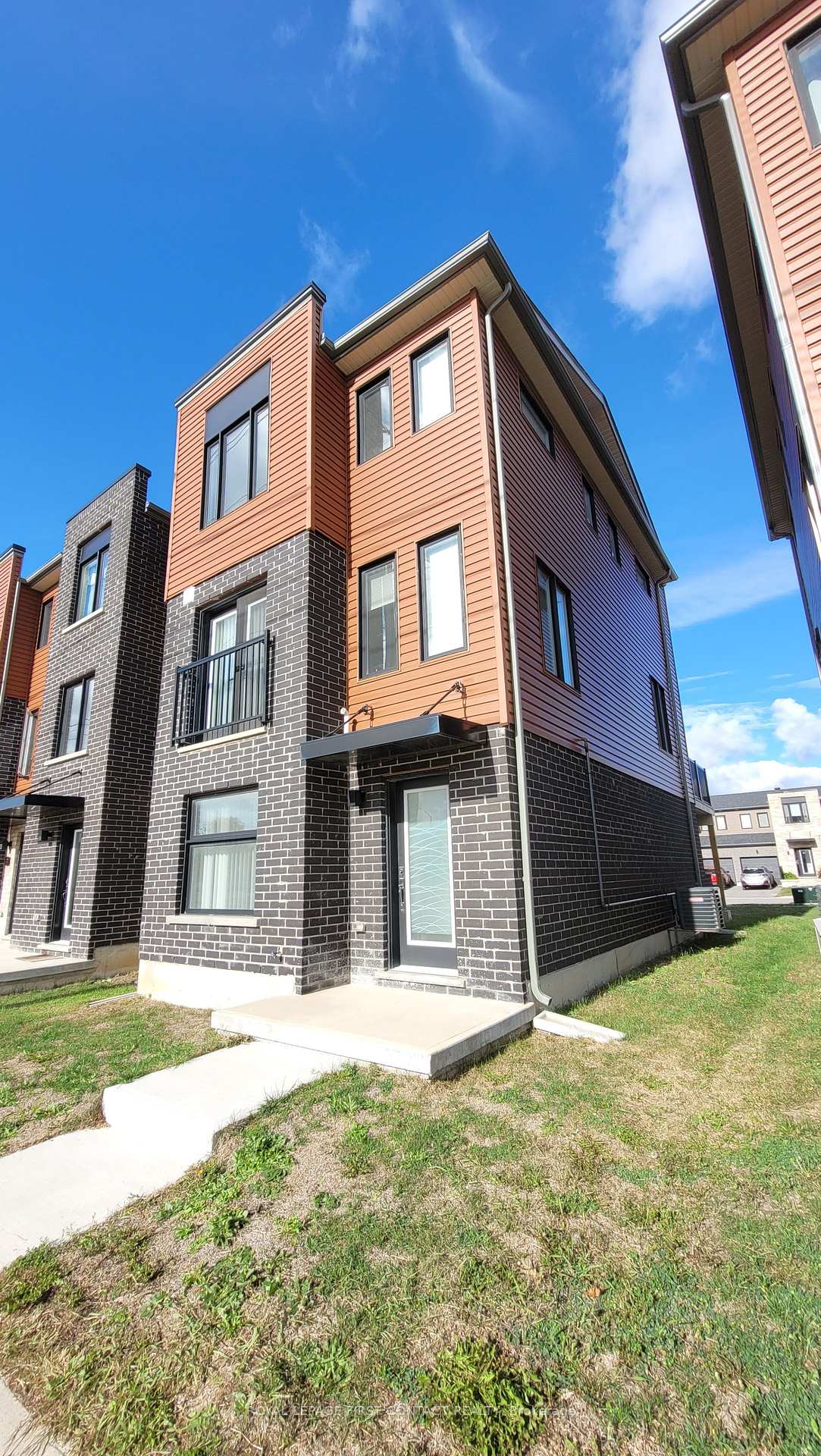 31-fairlane-avenue-barrie-ontario-s12606740