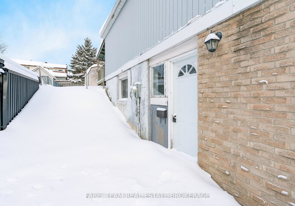 50-browning-trail-barrie-ontario-s12607372