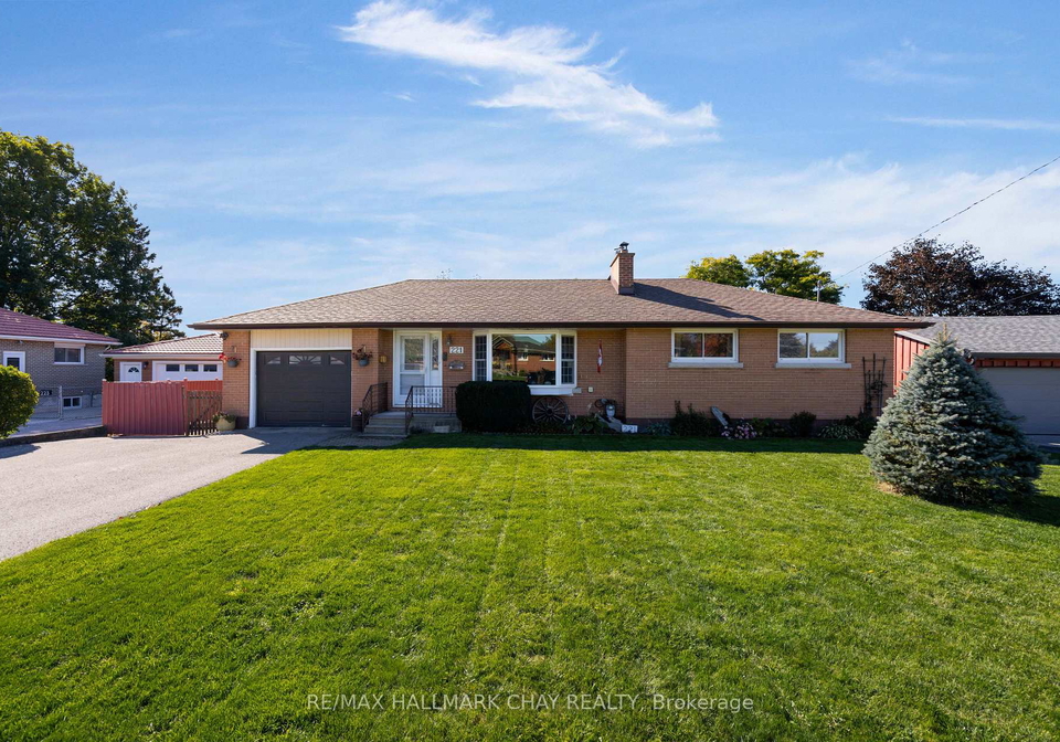 221-warnica-road-barrie-ontario-s12609284