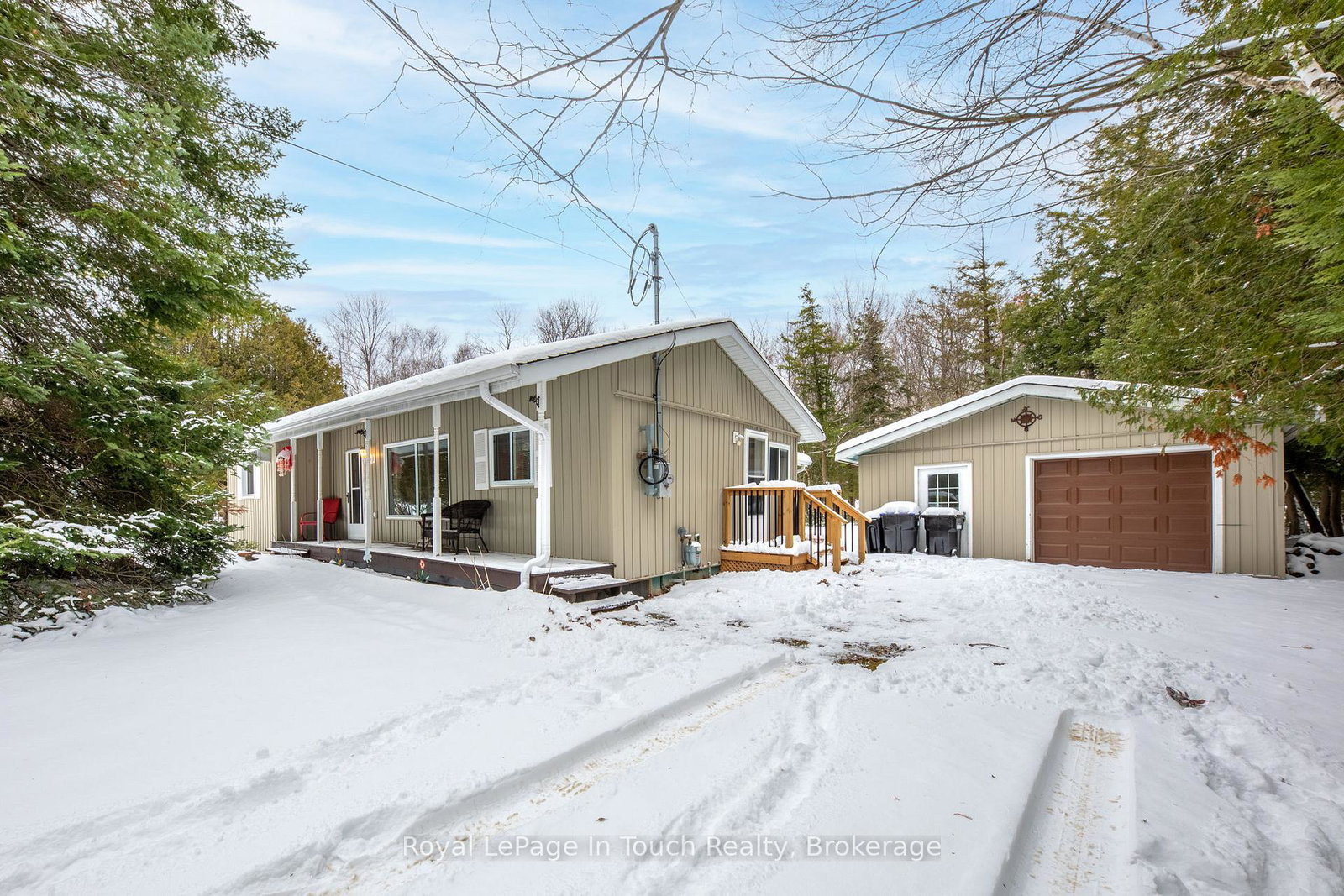 2198-champlain-road-tiny-ontario-s12609390
