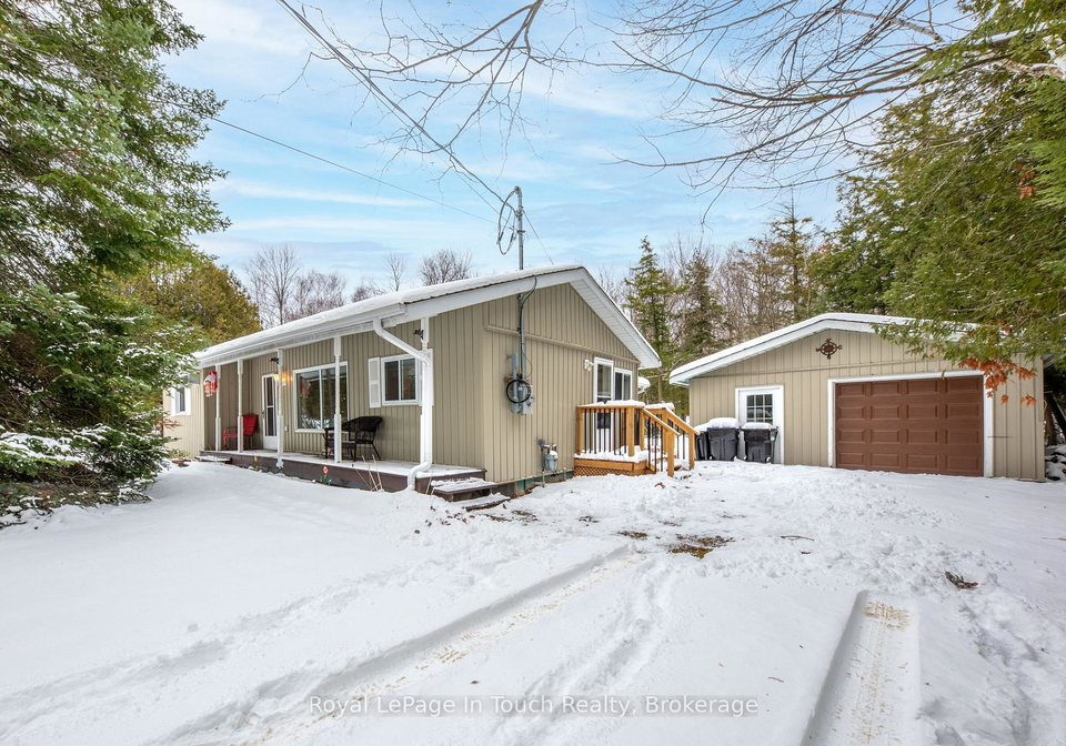 2198-champlain-road-tiny-ontario-s12609390