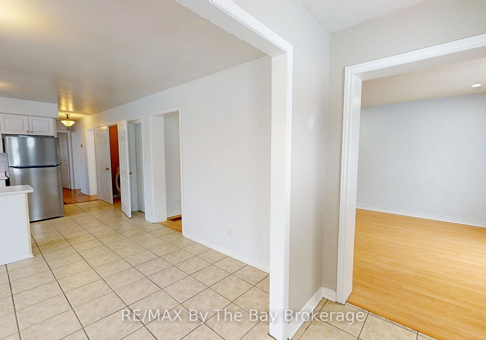 9-upper-myrtle-lynn-place-wasaga-beach-ontario-s12611950