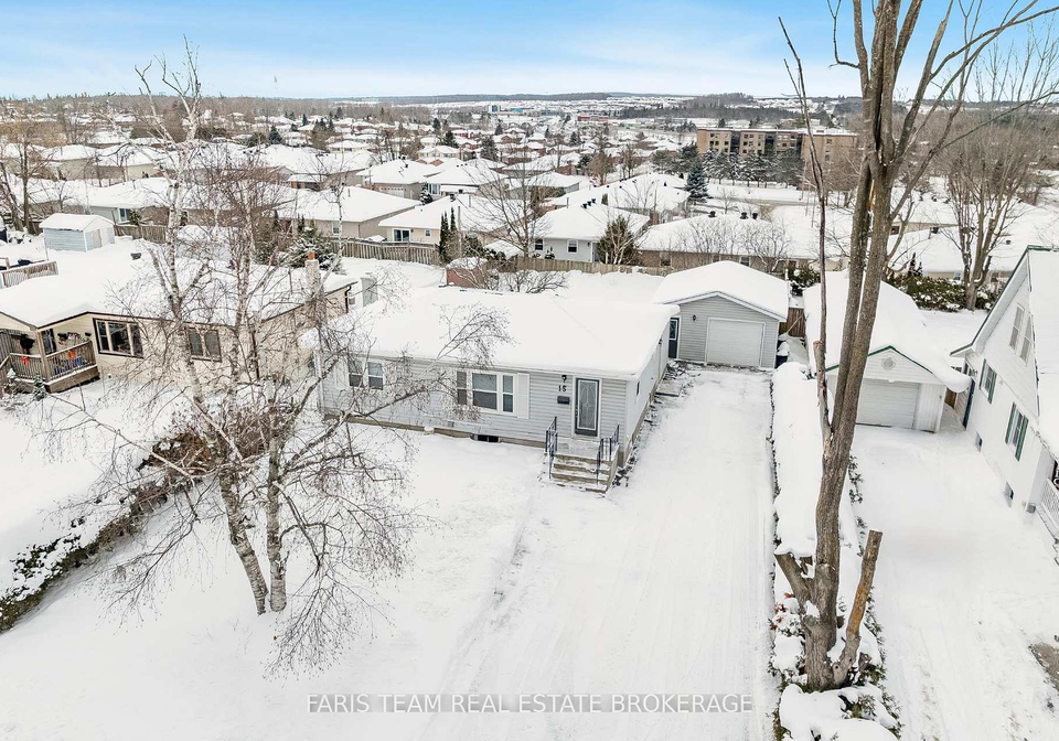 15-derby-street-orillia-ontario-s12612234