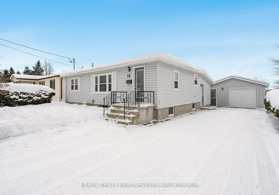 15-derby-street-orillia-ontario-s12612234