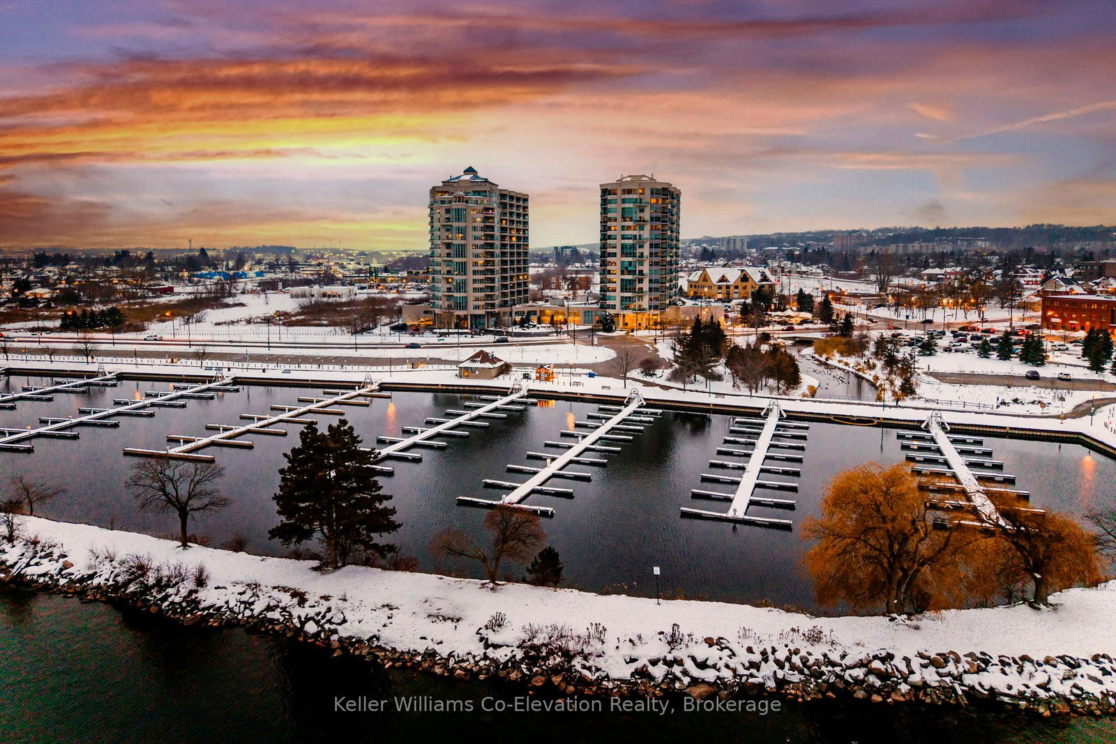 6-toronto-street-barrie-ontario-s12615322