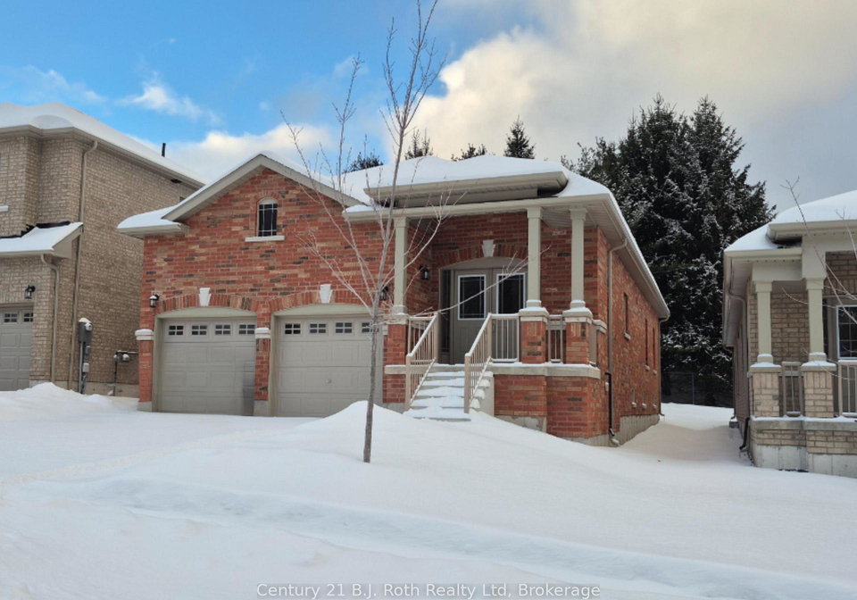 18-revol-road-penetanguishene-ontario-s12616482