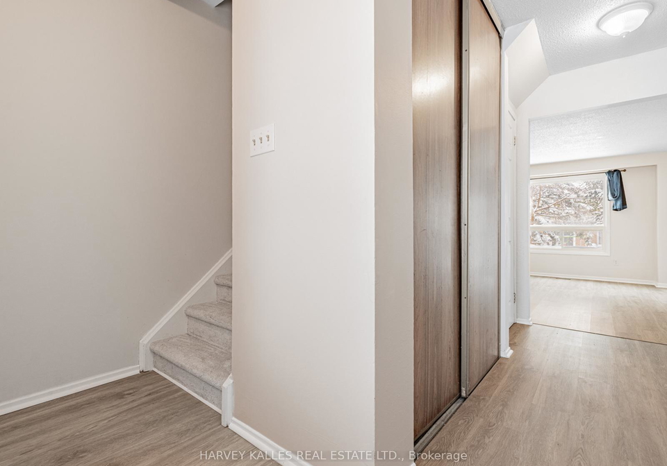 263-browning-trail-barrie-ontario-s12629876