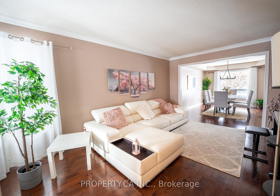 12-wice-road-barrie-ontario-s12630258