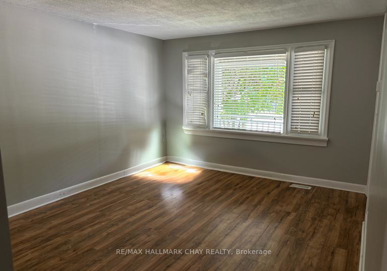439-peter-street-n-orillia-ontario-s12630356