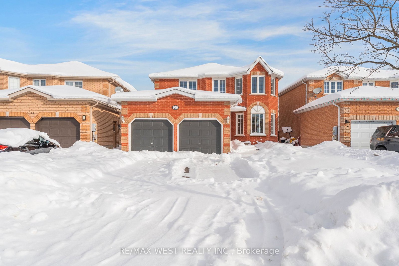 20-felt-crescent-barrie-ontario-s12633128