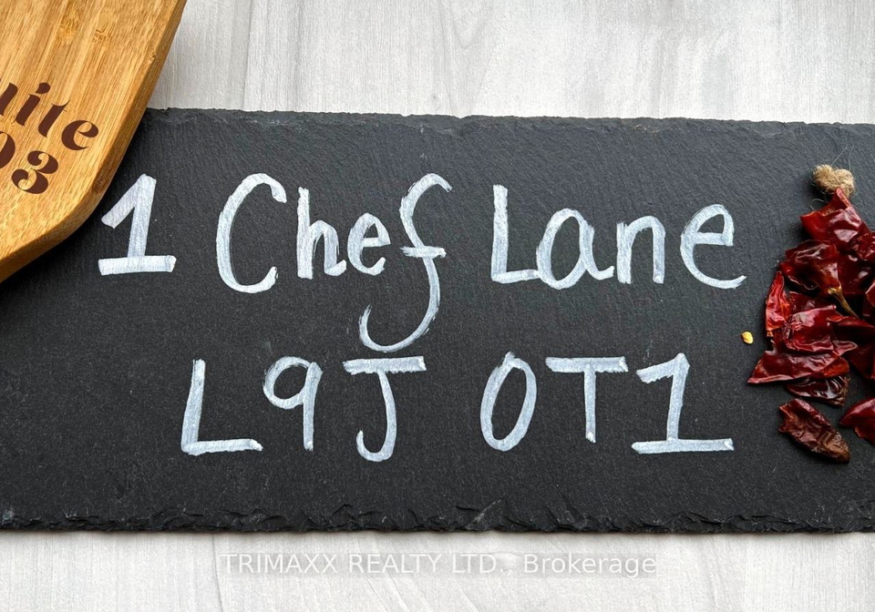 1-chef-lane-barrie-ontario-s12633698